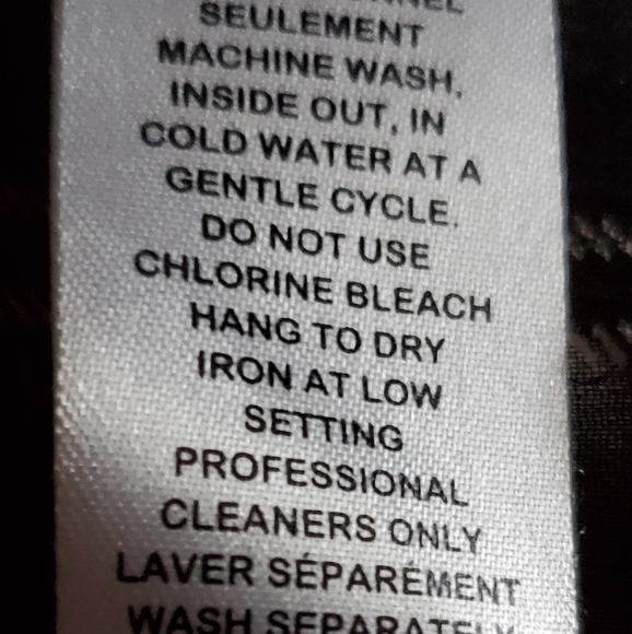 Woman's Dress Blouse - Picture 6 of 7